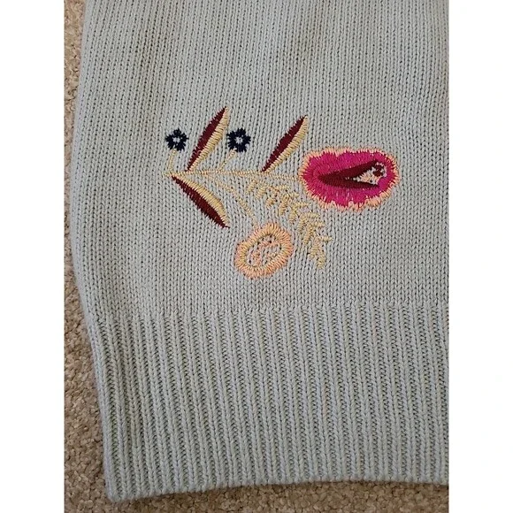 Womens Crewneck Sweater Medium Blue Embroidered Floral Cottage Core Granny Boho - Picture 6 of 10